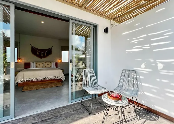 Kalia Bingin - Adult Only Hotel